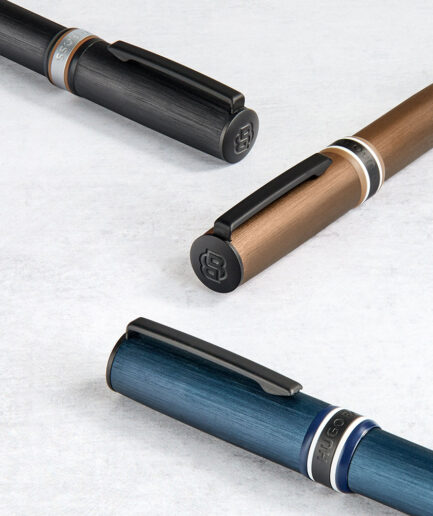 BOSS PENNA A SFERA ARCHE BRUSHED RING